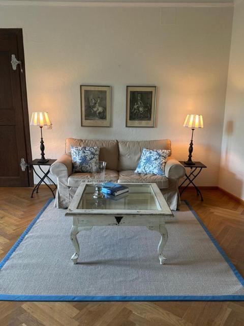Hotel Schloss Amerang ภายนอก รูปภาพ